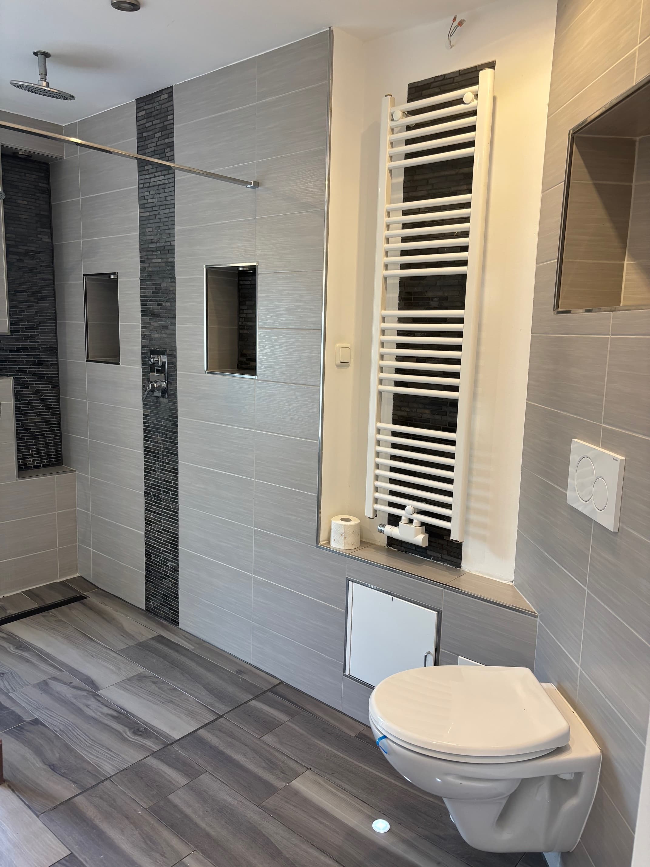 Immobilienbild Bad EG (2).jpg