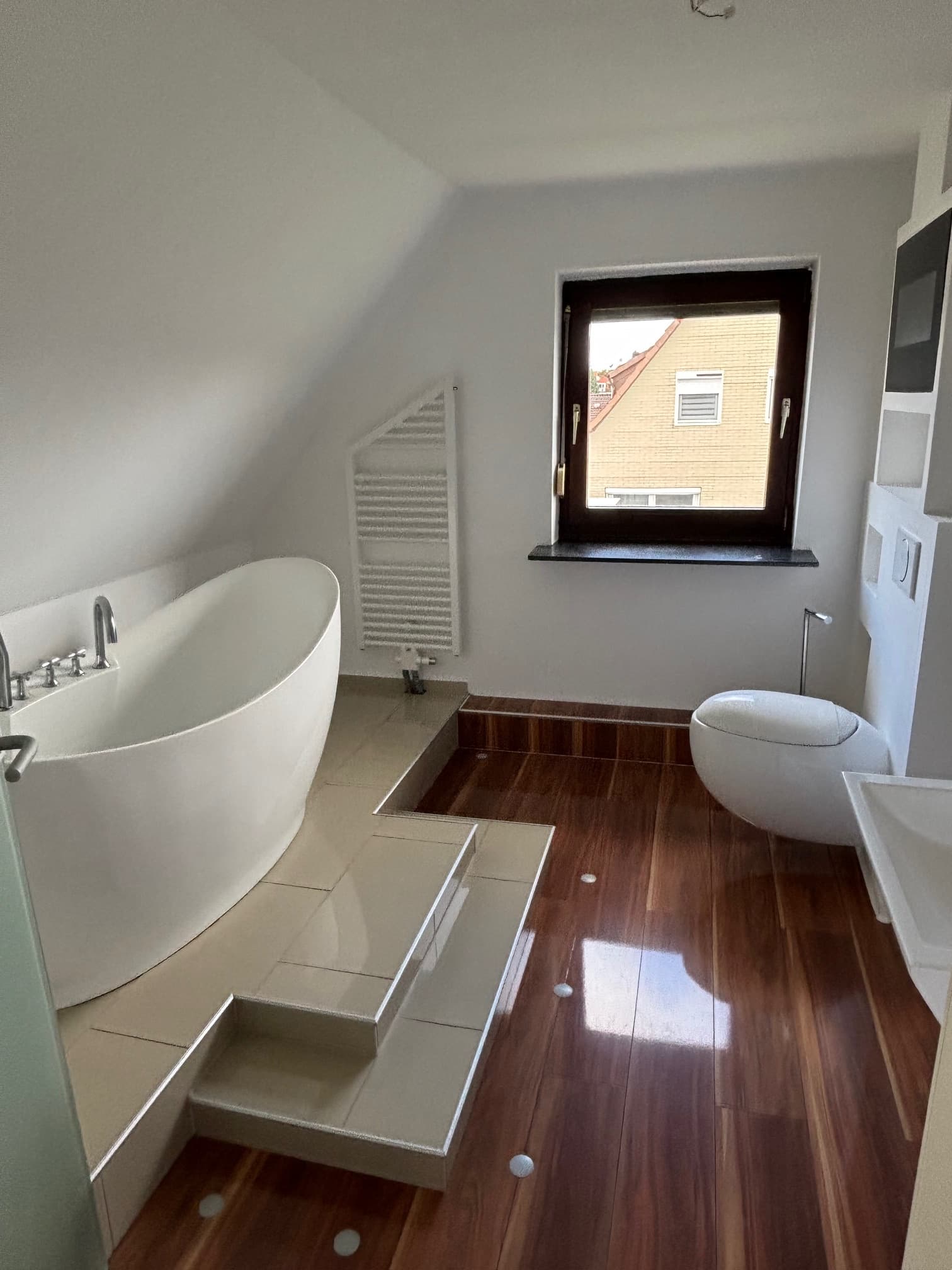 Immobilienbild Bad OG (1).jpg